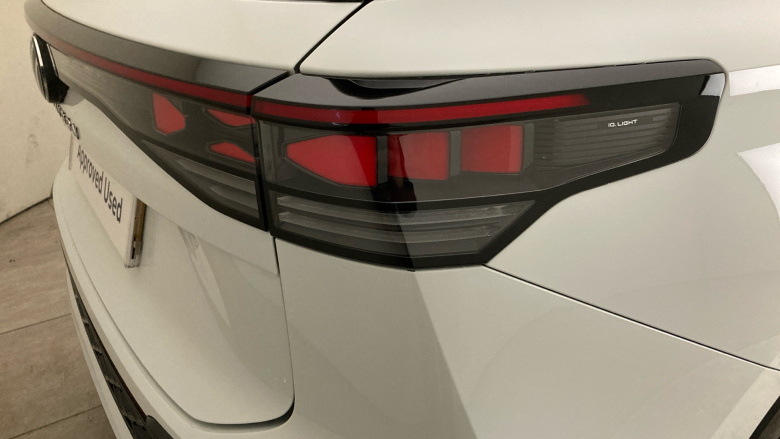 Volkswagen Tayron 2.0 TDI R-Line 5dr DSG7 [7 Seat] Diesel Estate